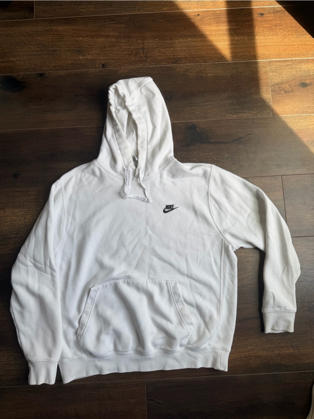 Nike Mens Sweatshirt- Small Swoosh with logo